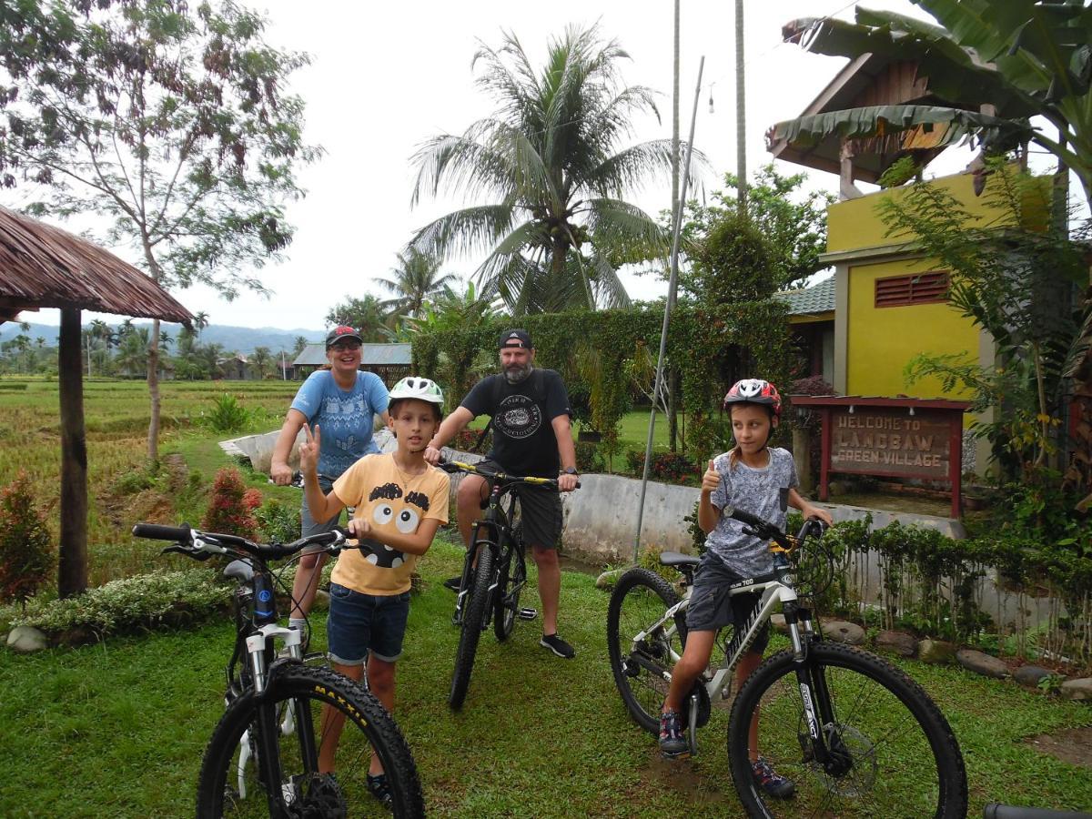 Ambow Homestay Jungle Trekking & Village Tour Bukit Lawang Ngoại thất bức ảnh