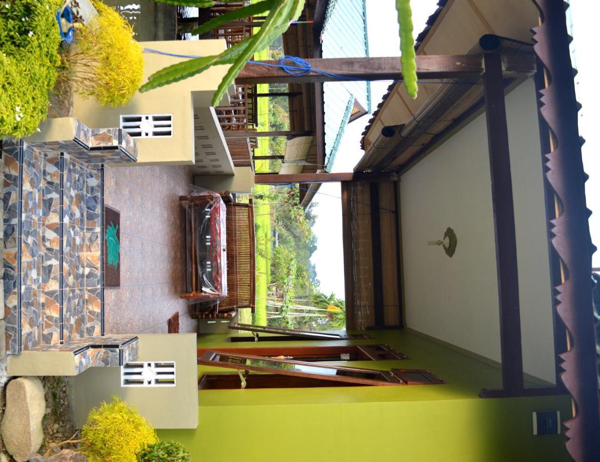 Ambow Homestay Jungle Trekking & Village Tour Bukit Lawang Ngoại thất bức ảnh