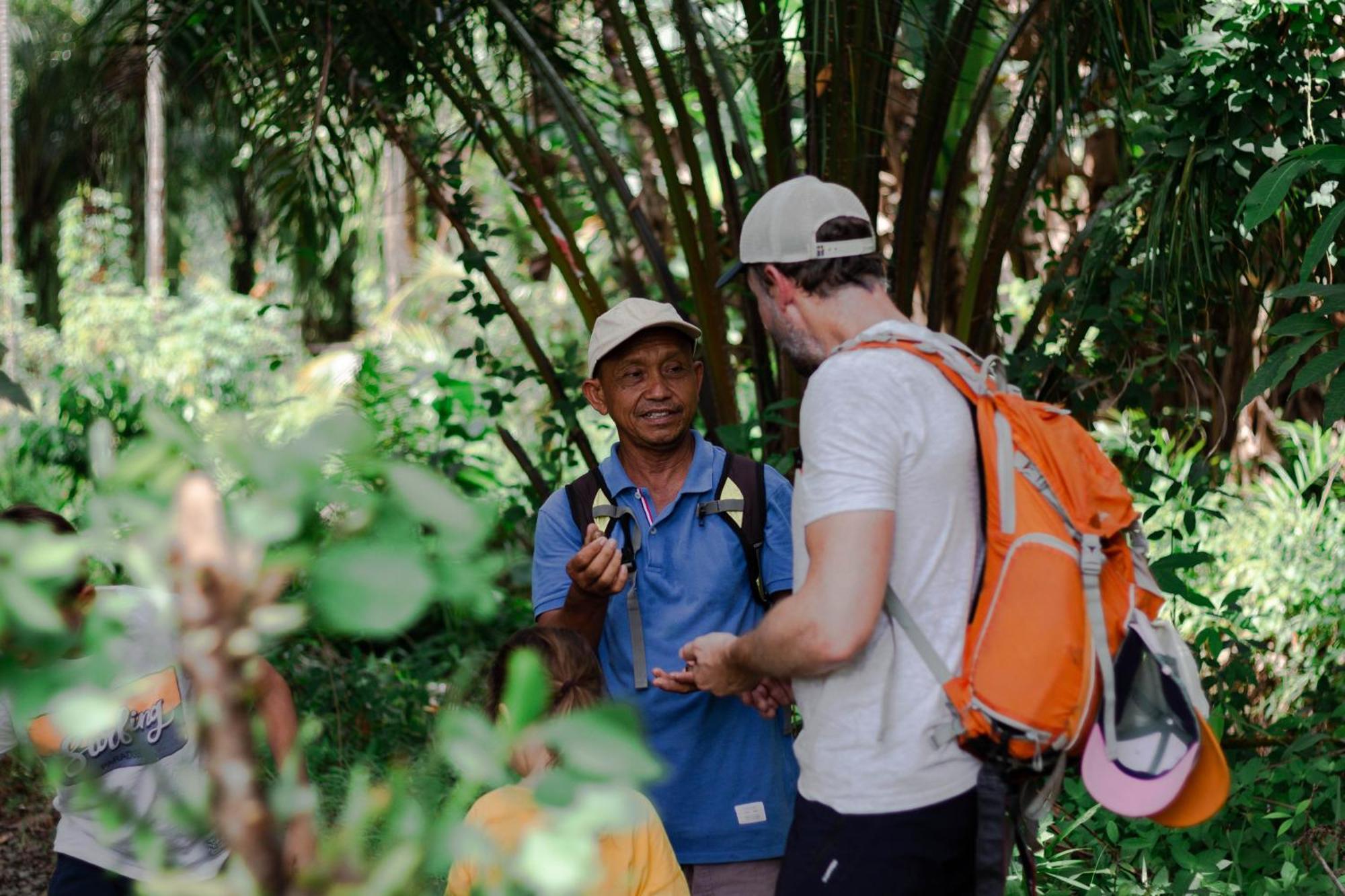 Ambow Homestay Jungle Trekking & Village Tour Bukit Lawang Ngoại thất bức ảnh